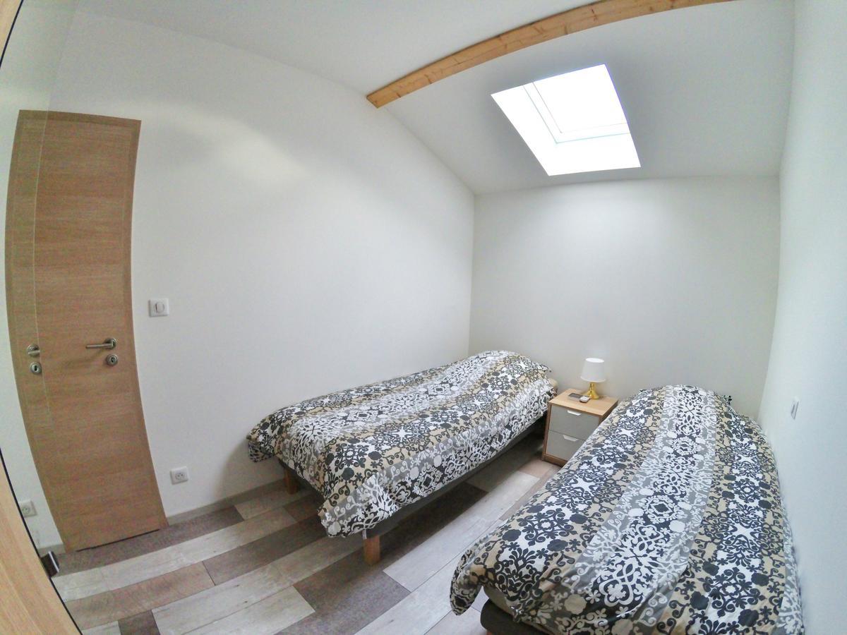 Apartamento Unsejourametz-Fr Meubles Ossons Du T2 Au T4 Avec Parking, Exterior foto