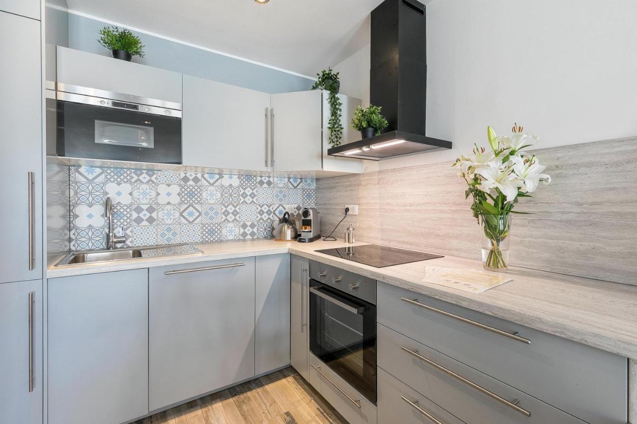 Apartamento Unsejourametz-Fr Meubles Ossons Du T2 Au T4 Avec Parking, Exterior foto