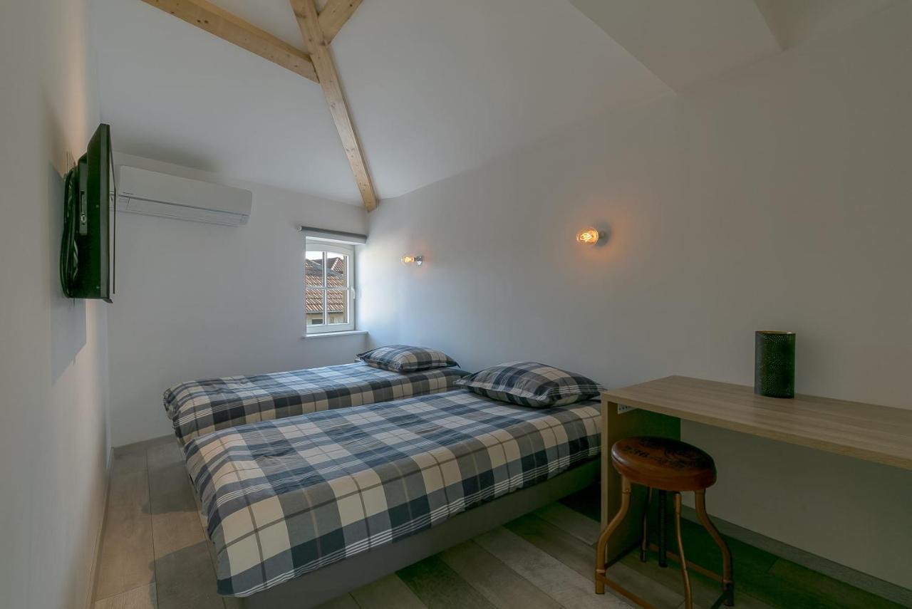 Apartamento Unsejourametz-Fr Meubles Ossons Du T2 Au T4 Avec Parking, Exterior foto